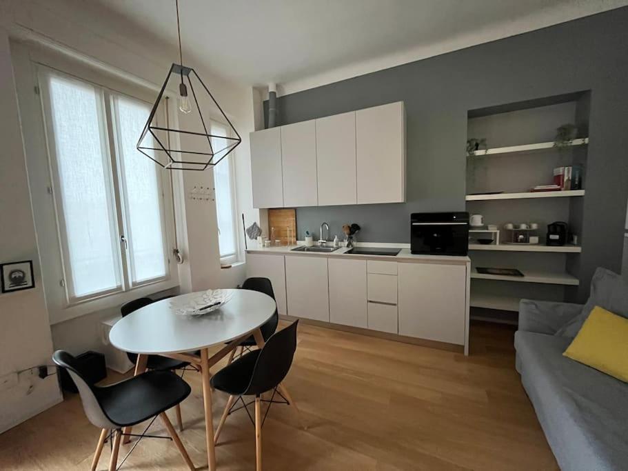 Bilocale Di Charme Apartment Milano Ngoại thất bức ảnh